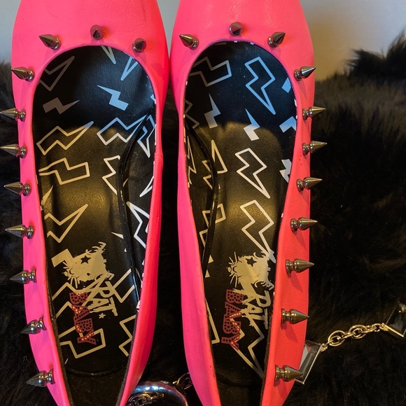 NWOT RAT BABY BLACK LIGHTNING BOLT PLATFORM HEELS - Picture 4 of 7